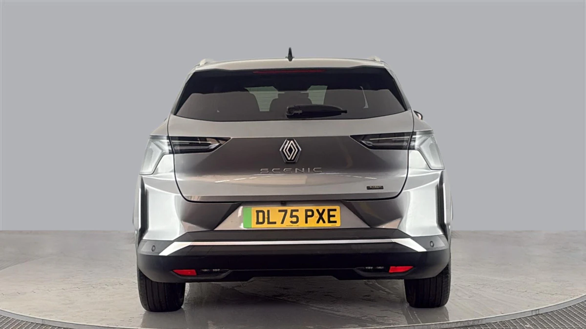 The Renault Scenic e-Tech Electric Estate