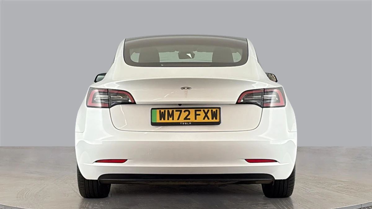 The Tesla Model 3 Saloon