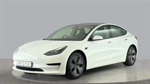 Model 3 Saloon, 2022