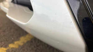 Multiple chips and scratches