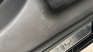 door shut trim scratches