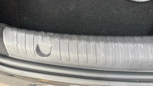 load trim scuff
