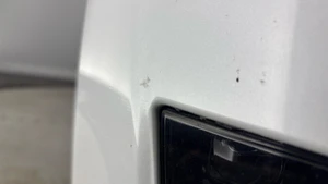 Multiple chips and scratches
