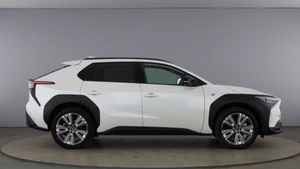 Solterra Hatchback, 2023