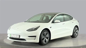 Model 3 Saloon, 2022