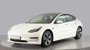 Model 3 Saloon, 2022