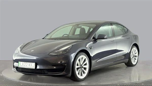 Model 3 Saloon, 2022